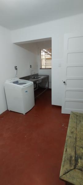 Imagem 11 da galeria do anúncio: Dormitorio Privativo - Rua Cunha Moreira  em Santoss