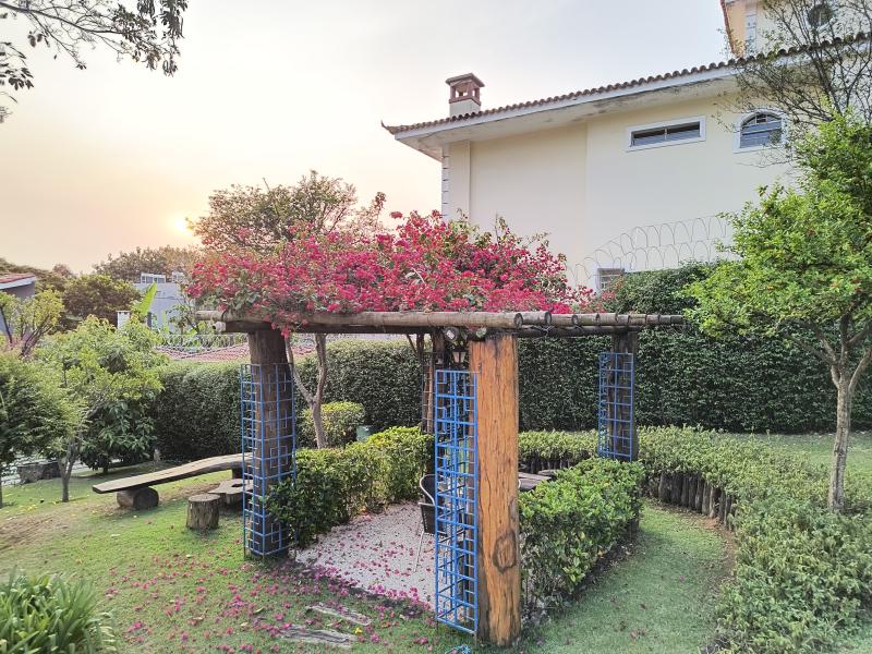 Imagem 13 da galeria do anúncio: Casa com suítes individuais e banheiro privativo