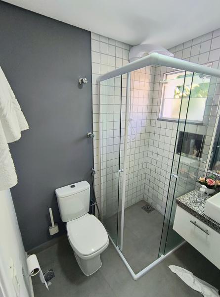 Imagem 14 da galeria do anúncio: Casa com suítes individuais e banheiro privativo