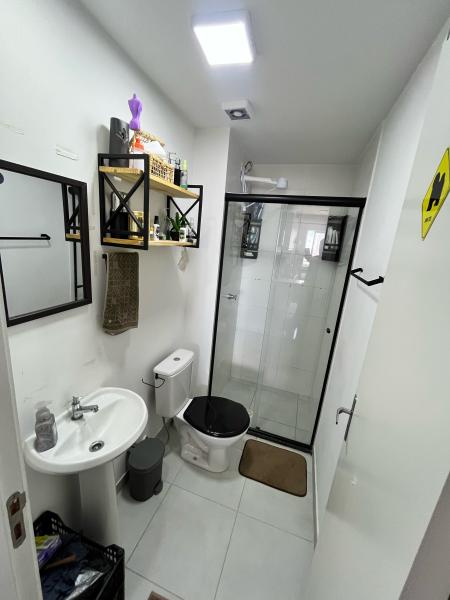 Imagem 7 da galeria do anúncio: Quarto individual em apartamento.