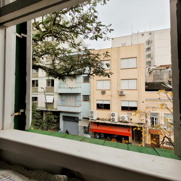 Imagem 4 da galeria do anúncio: QUARTO PRÓXIMO DA CASA DE CULTURA E ORLA