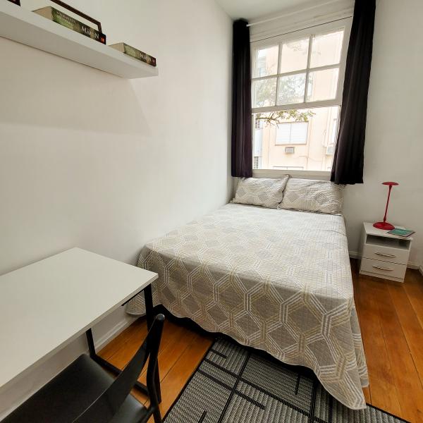 Imagem 2 da galeria do anúncio: QUARTO PRÓXIMO DA CASA DE CULTURA E ORLA