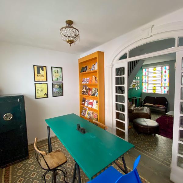 Imagem 5 da galeria do anúncio: QUARTO PRÓXIMO DA CASA DE CULTURA E ORLA