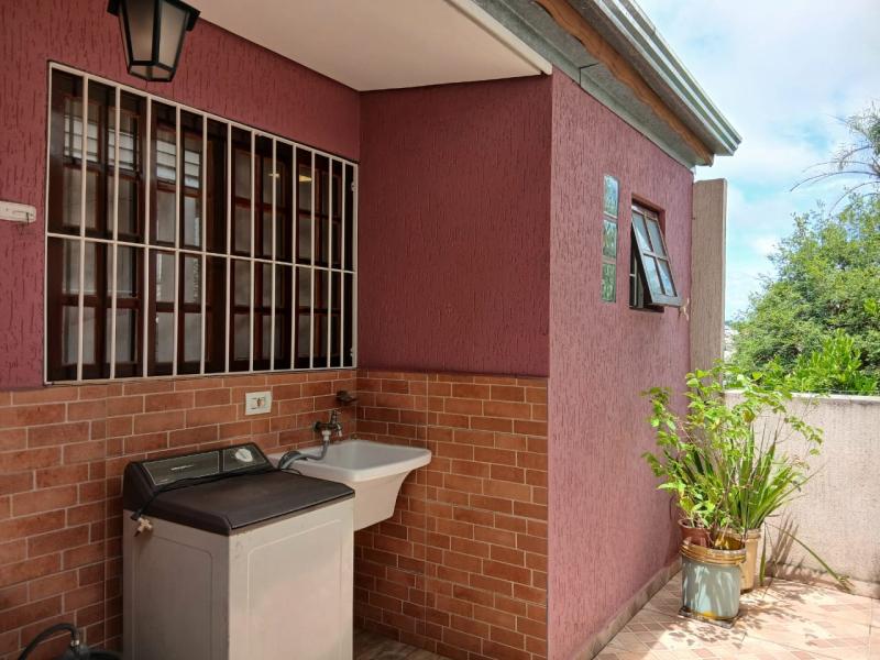 Imagem 2 da galeria do anúncio: Kitnet Mobiliada - Ambiente Familiar