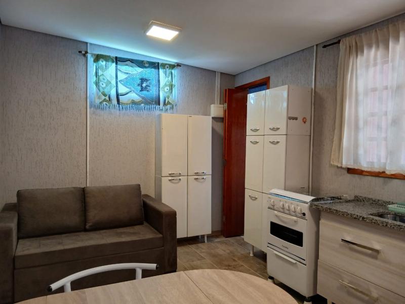 Imagem 5 da galeria do anúncio: Kitnet Mobiliada - Ambiente Familiar