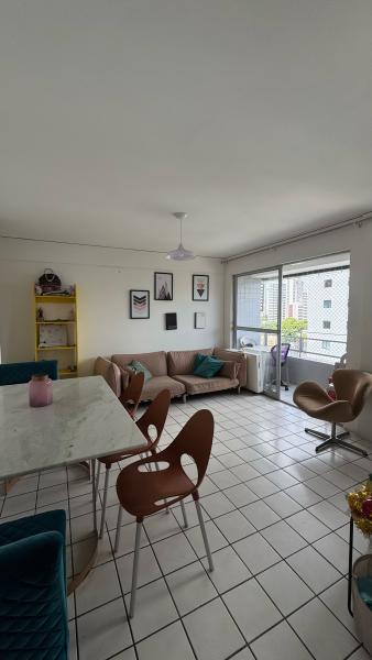 Imagem 1 da galeria do anúncio: Quarto + despesas para moças