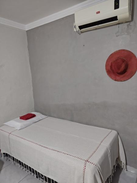 Imagem 11 da galeria do anúncio: Alugo quarto, suite ou kitnet