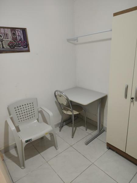 Imagem 8 da galeria do anúncio: Alugo quarto, suite ou kitnet