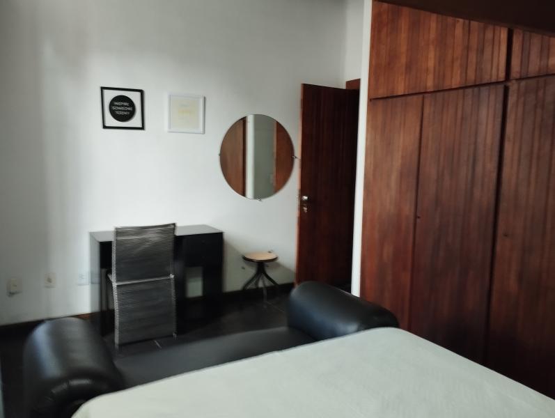 Imagem 6 da galeria do anúncio: Quarto para alugar em casa no bairro Luxemburgo