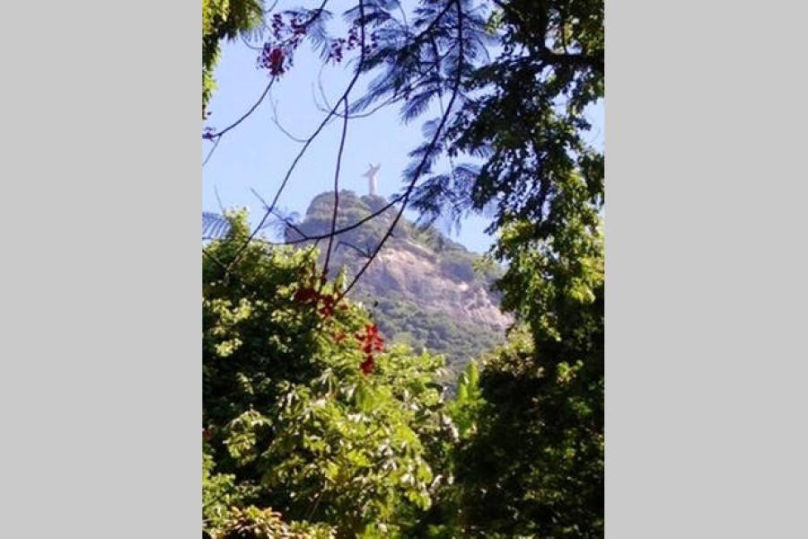 Imagem 10 da galeria do anúncio: Quarto Individual - Casa Guararapes