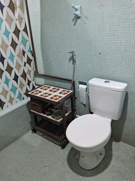 Imagem 8 da galeria do anúncio: Quarto Individual - Casa Guararapes