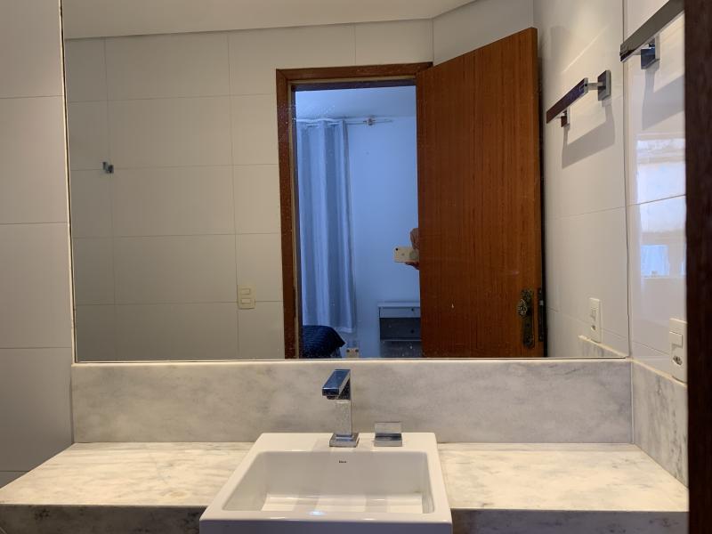 Imagem 5 da galeria do anúncio: SUÍTE FEMININA - PRAÇA DA SAVASSI - LIBERDADE