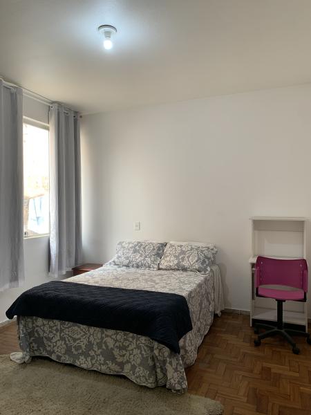 Imagem 2 da galeria do anúncio: SUÍTE FEMININA - PRAÇA DA SAVASSI - LIBERDADE