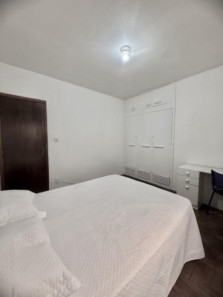 Imagem 5 da galeria do anúncio: QUARTO FEMININO AP ÁREA PRIVATIVA- PRAÇA DA LIBERDADE