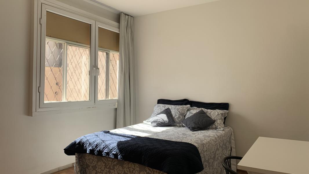 Imagem 2 da galeria do anúncio: SUITE FEMININA INDIVIDUAL NO CORAÇÃO DA SAVASSI- 202-CC