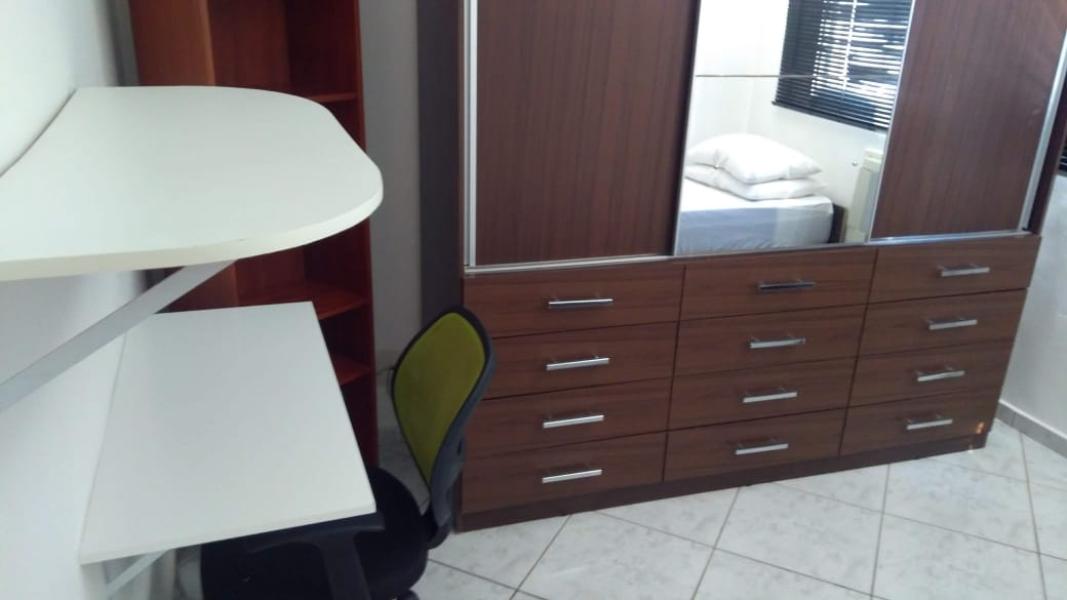 Imagem 4 da galeria do anúncio: Quarto perto das barcas e de diversos campus da UFF.