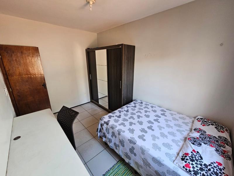 Imagem 2 da galeria do anúncio: QUARTO MOBILIADO - ÓTIMA LOCALIZAÇÃO