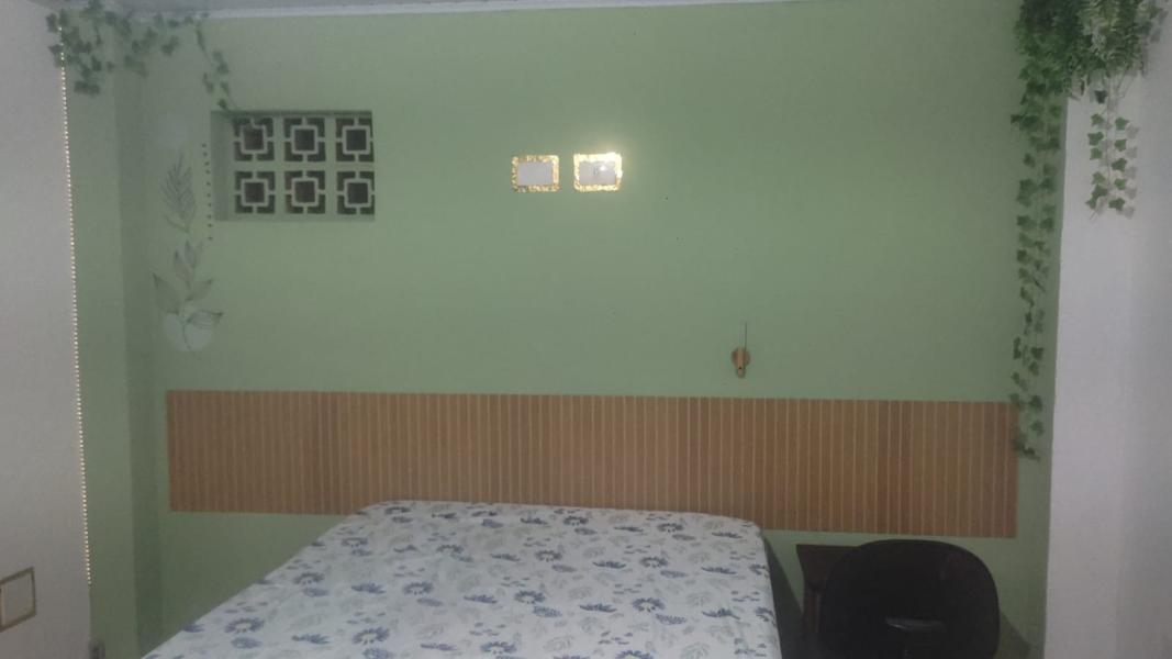 Imagem 6 da galeria do anúncio: QUARTO PARA QUEM TRABALHA  FORA