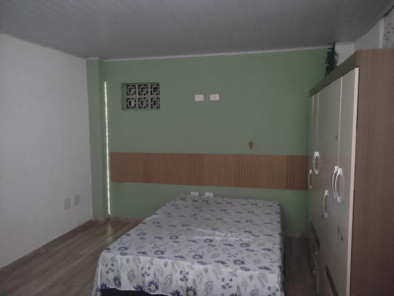 Imagem 3 da galeria do anúncio: QUARTO PARA QUEM TRABALHA  FORA